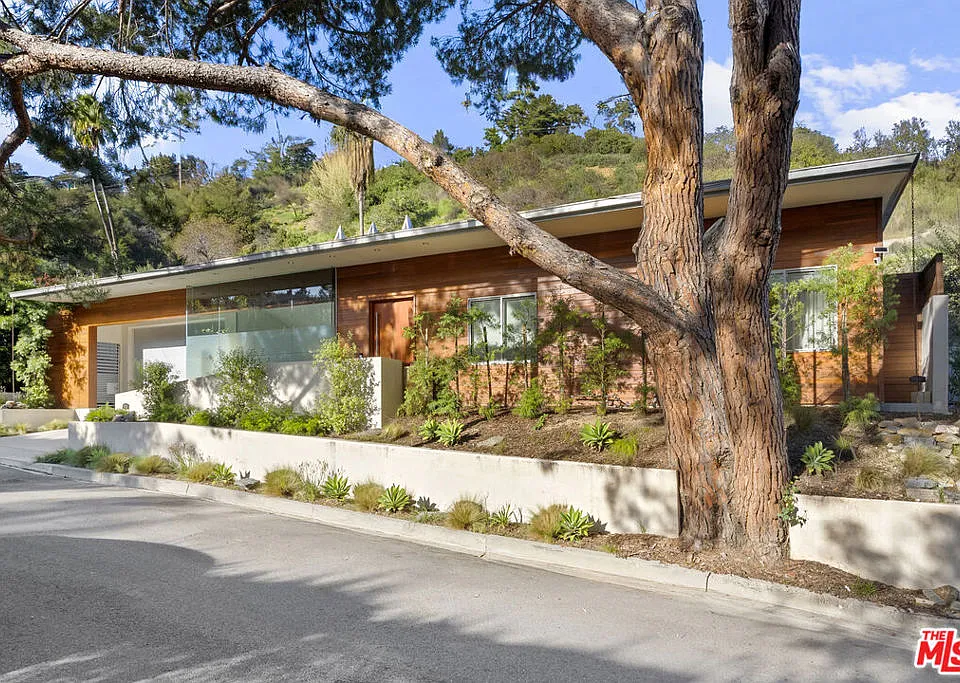 853086a9b8a83917e8a0c164f90e5378-cc_ft_960